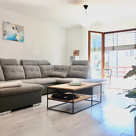 C A L M Au Coeur Du Valais Riddes