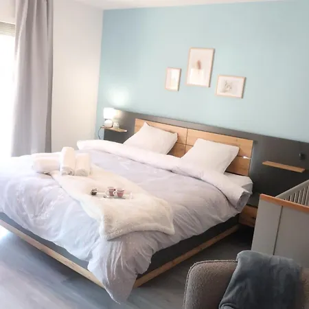 C A L M Au Coeur Du Valais 아파트 Riddes